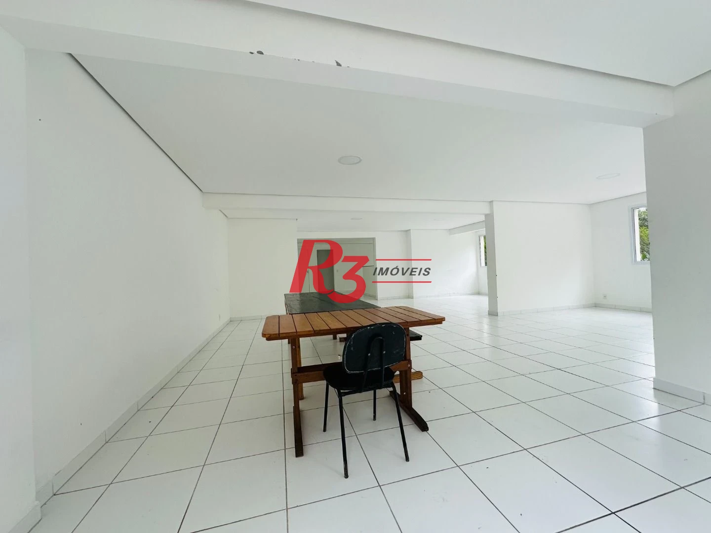 Apartamento com 2 dormitórios à venda, 52 m² por R$ 345.000,00 - Morro de Nova Cintra - Santos/SP