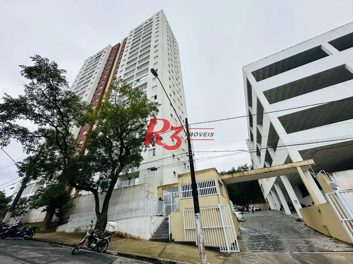 Apartamento com 2 dormitórios à venda, 52 m² por R$ 345.000,00 - Morro de Nova Cintra - Santos/SP