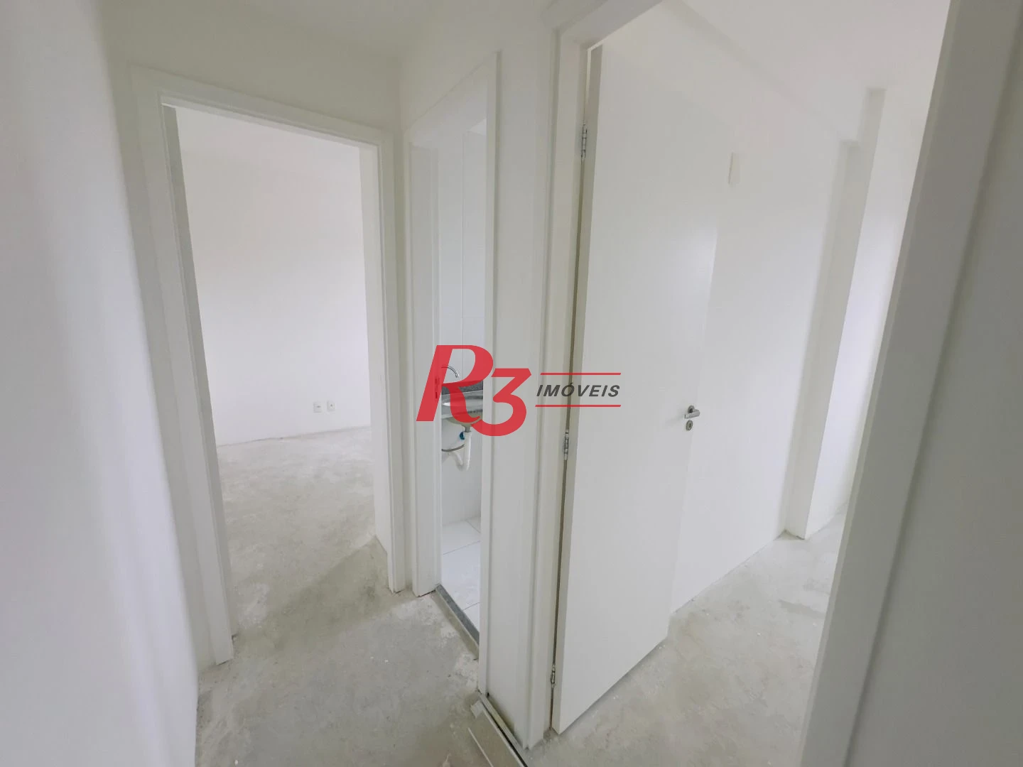 Apartamento com 2 dormitórios à venda, 52 m² por R$ 345.000,00 - Morro de Nova Cintra - Santos/SP