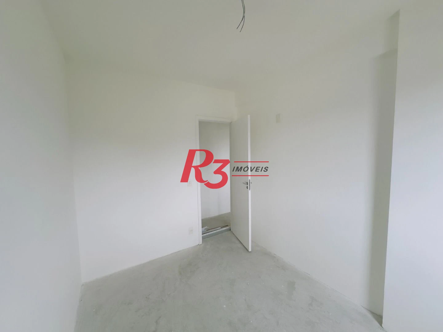 Apartamento com 2 dormitórios à venda, 52 m² por R$ 345.000,00 - Morro de Nova Cintra - Santos/SP