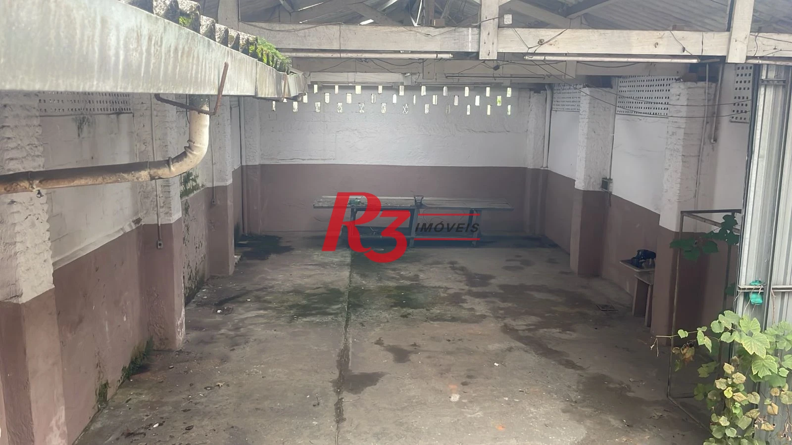Sobrado com 2 dormitórios à venda, 280 m² por R$ 980.000,00 - Vila Mathias - Santos/SP