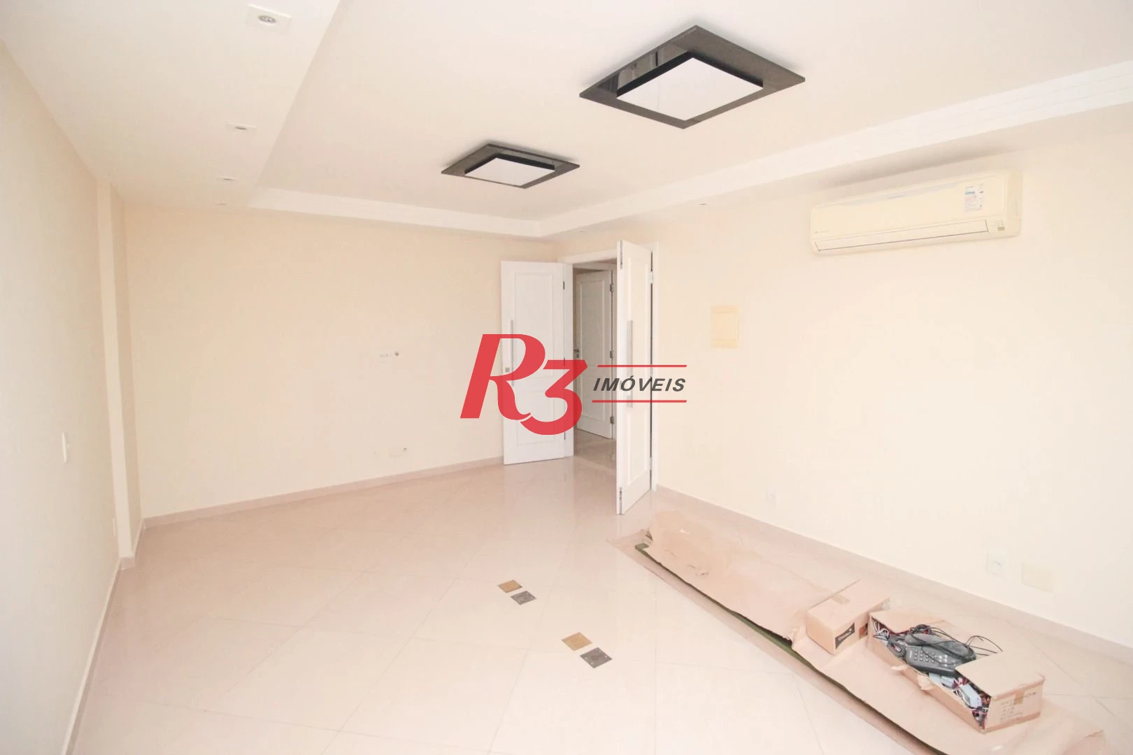 Sala à venda, 172 m² por R$ 755.000,00 - Centro - Santos/SP