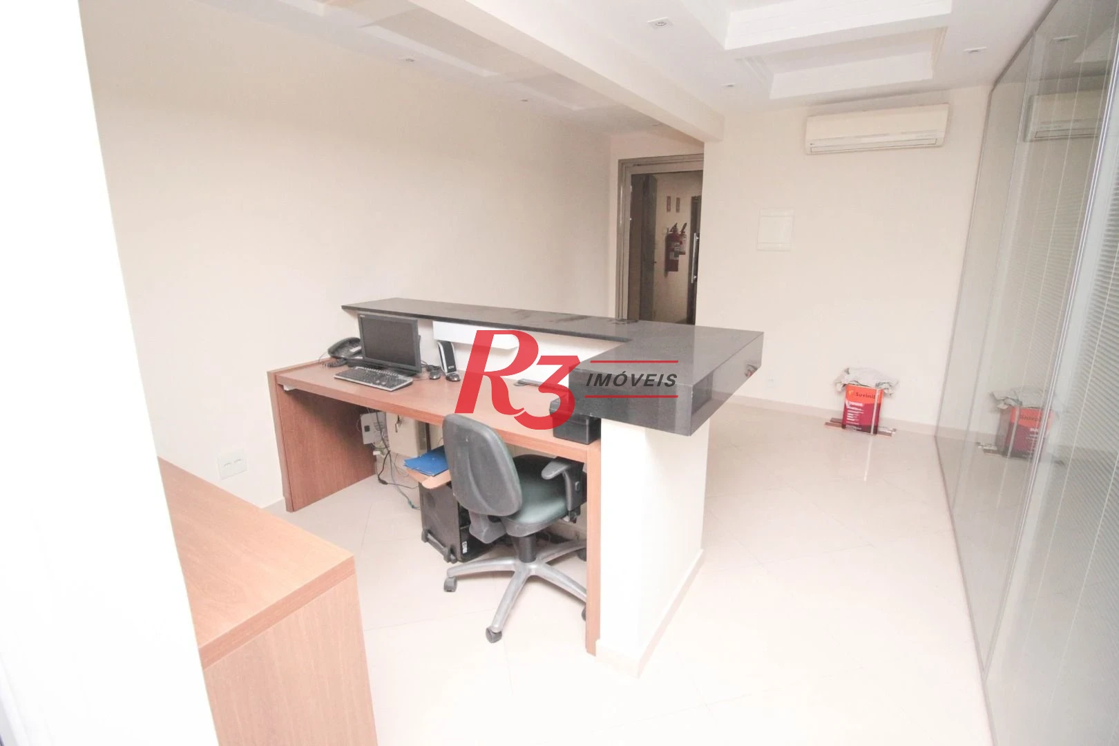 Sala à venda, 172 m² por R$ 755.000,00 - Centro - Santos/SP
