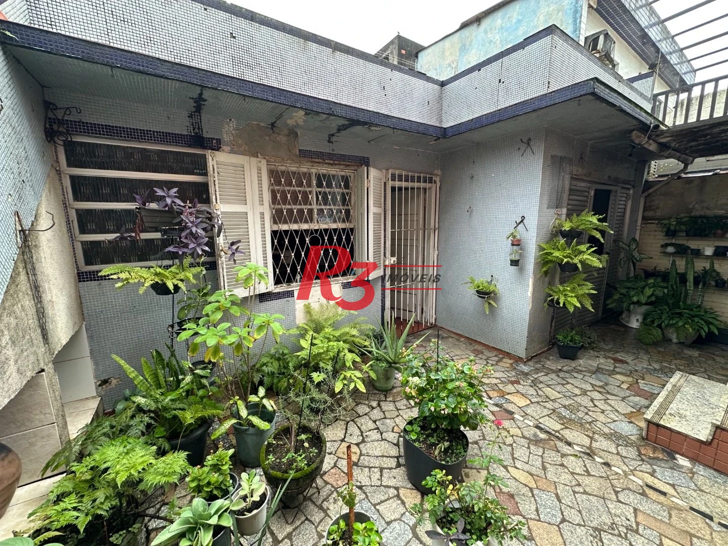 Sobrado com 3 dormitórios para alugar, 160 m² por R$ 15.000,00/mês - Vila Matias - Santos/SP