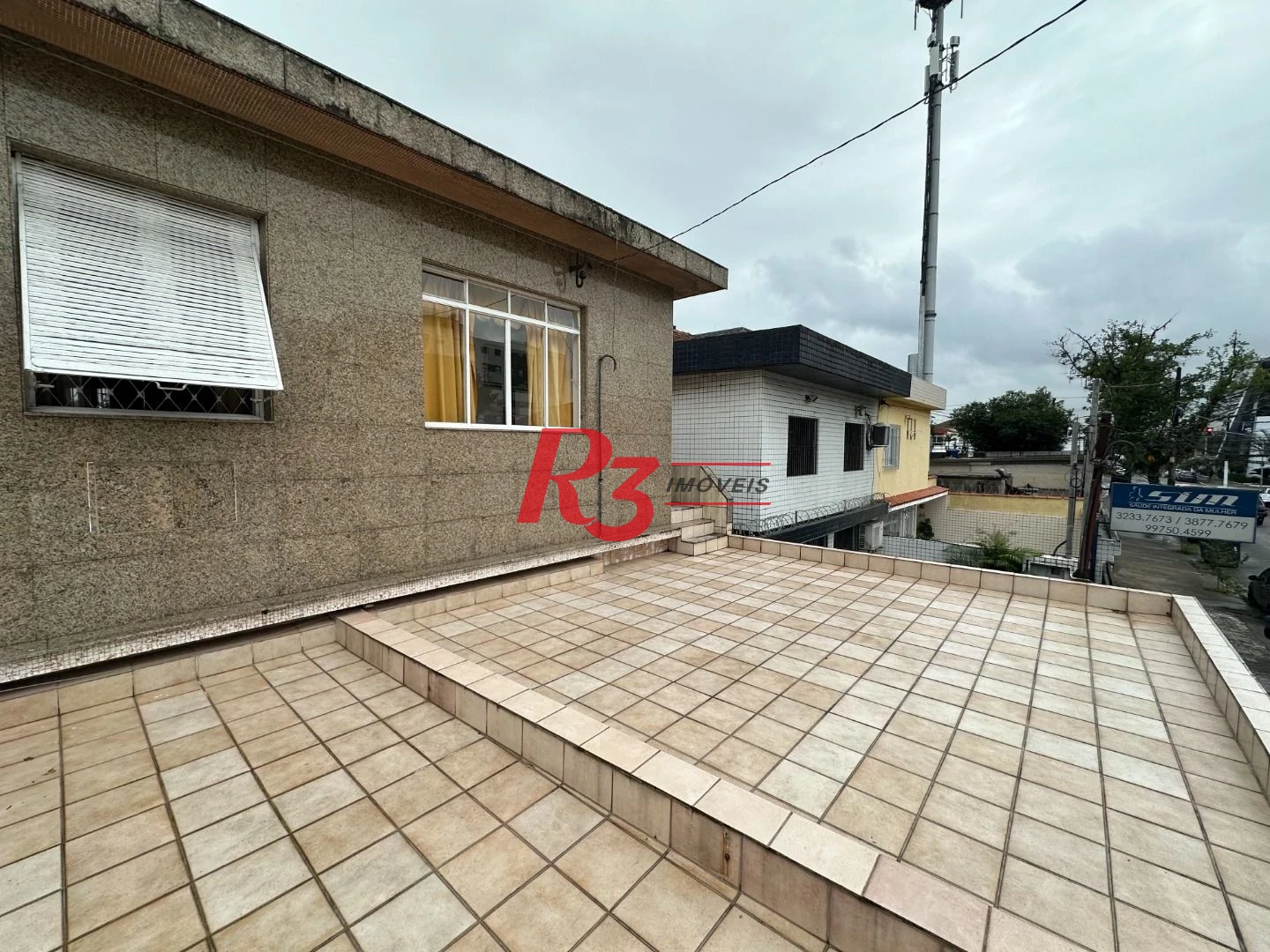 Sobrado com 3 dormitórios para alugar, 160 m² por R$ 15.000,00/mês - Vila Matias - Santos/SP