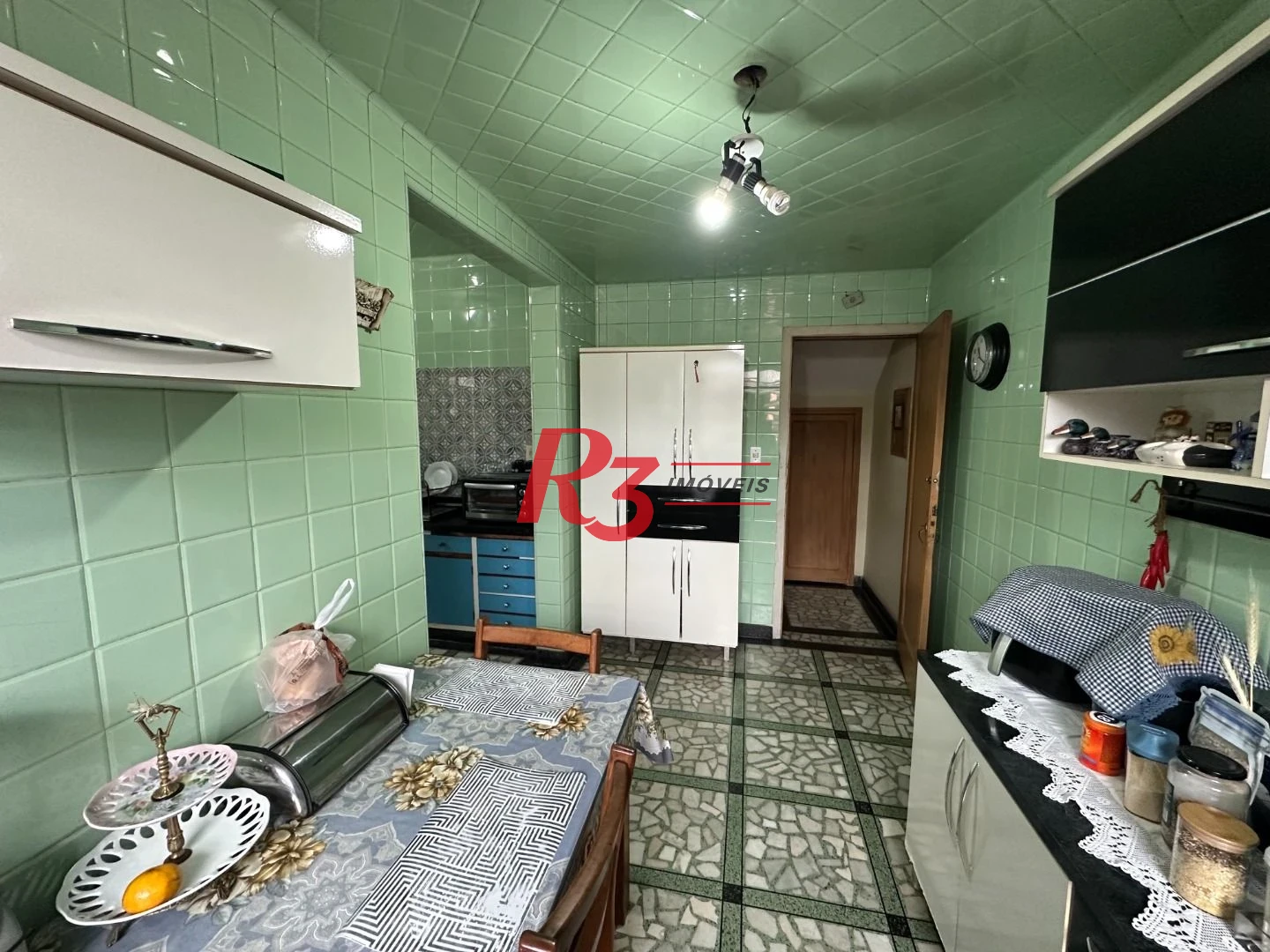 Sobrado com 3 dormitórios para alugar, 160 m² por R$ 15.000,00/mês - Vila Matias - Santos/SP