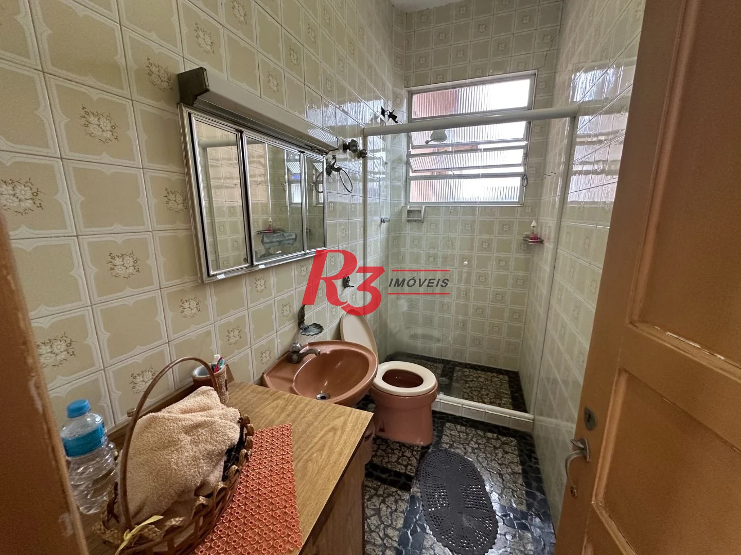 Sobrado com 3 dormitórios para alugar, 160 m² por R$ 15.000,00/mês - Vila Matias - Santos/SP