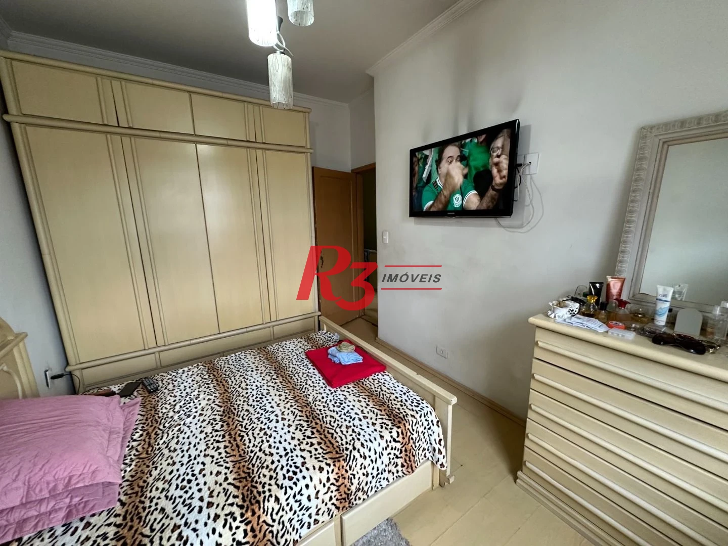 Sobrado com 3 dormitórios para alugar, 160 m² por R$ 15.000,00/mês - Vila Matias - Santos/SP