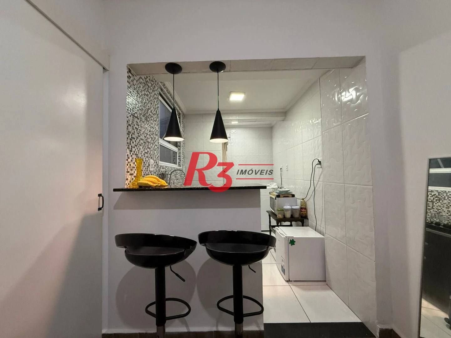 Apartamento com 1 dormitório à venda, 35 m² por R$ 335.000,00 - Gonzaga - Santos/SP
