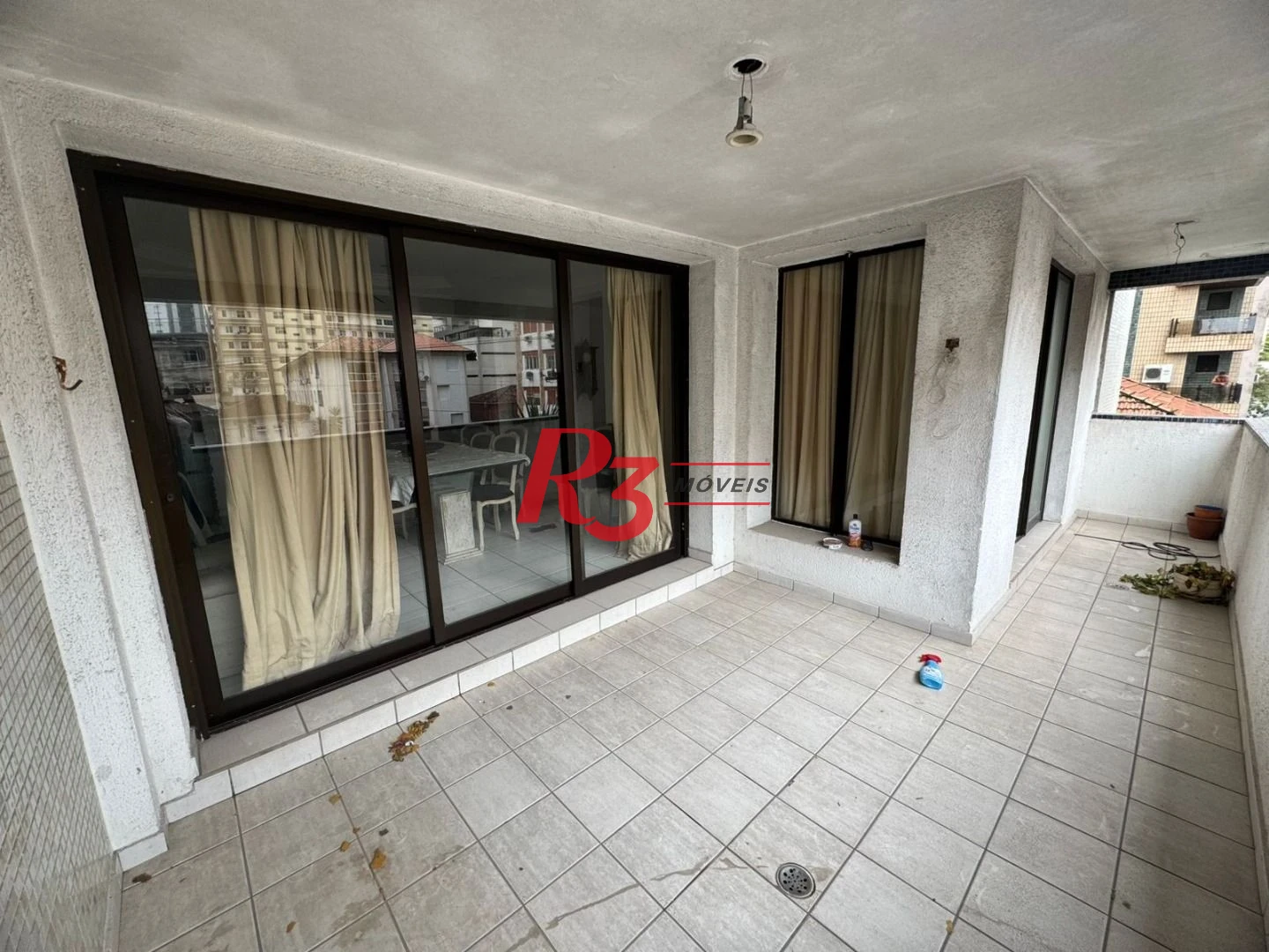 Apartamento com 3 dormitórios à venda, 200 m² por R$ 1.500.000,00 - Embaré - Santos/SP