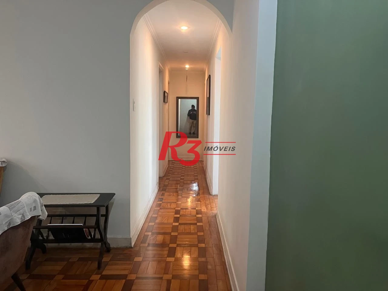 Apartamento com 2 dormitórios para alugar, 98 m² por R$ 3.990,00/mês - Gonzaga - Santos/SP