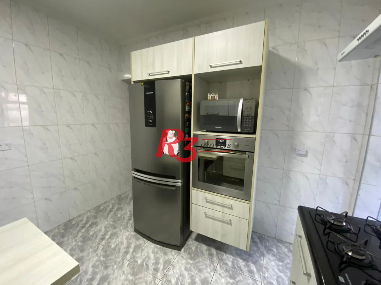 Apartamento com 2 dormitórios à venda, 67 m² por R$ 375.000,00 - Marapé - Santos/SP