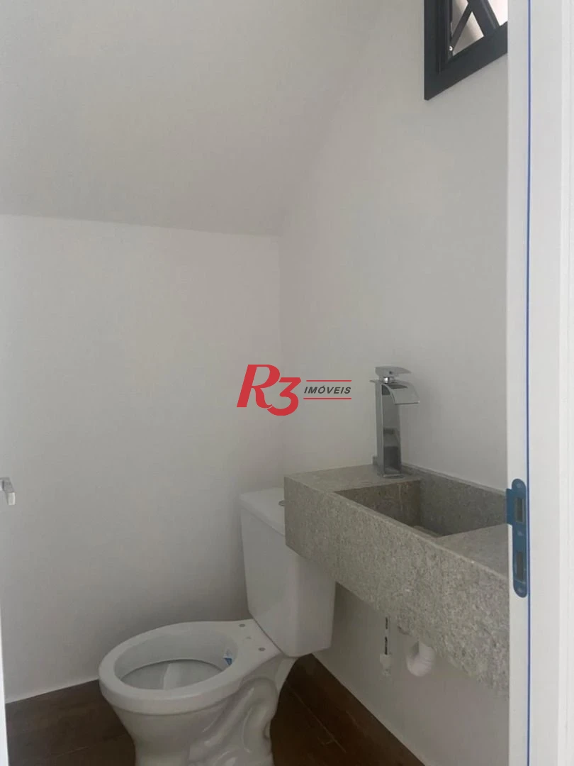 Sobrado triplex à venda/lançamento no Boqueirão - Santos/SP