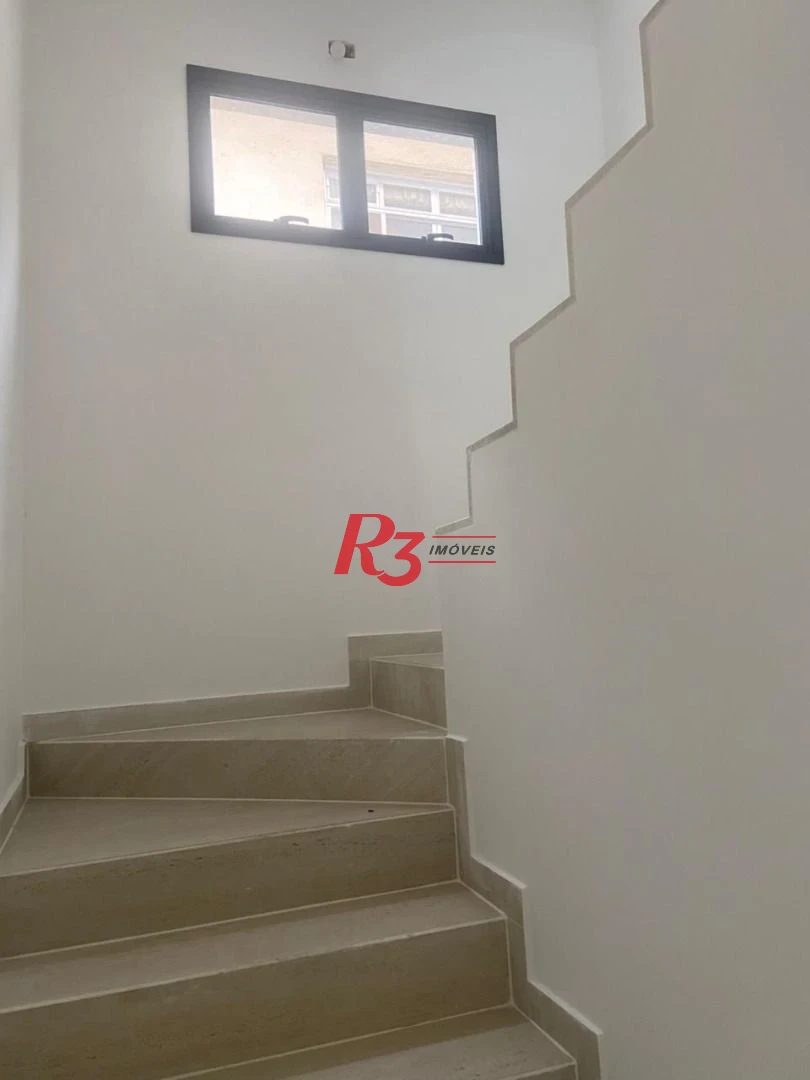 Sobrado triplex à venda/lançamento no Boqueirão - Santos/SP
