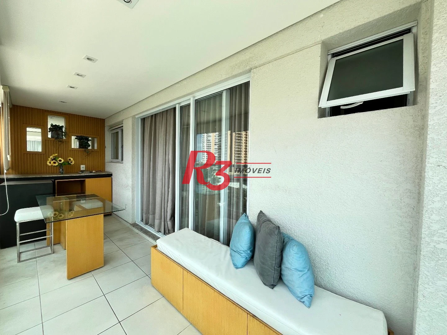 Apartamento com 1 dormitório à venda, 50 m² por R$ 635.000,00 - Ponta da Praia - Santos/SP