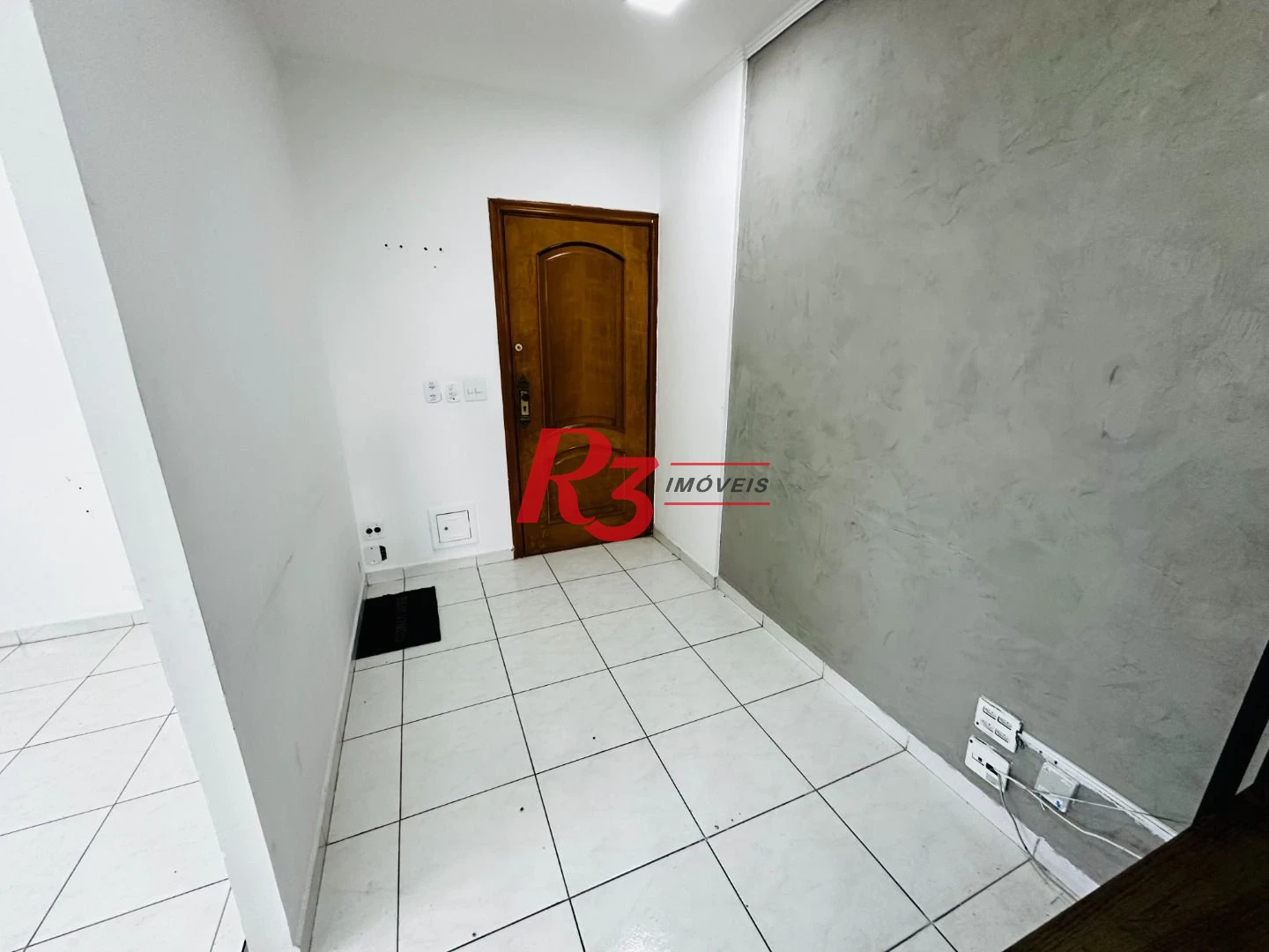 Sala à venda, 43 m² por R$ 355.000,00 - Embaré - Santos/SP