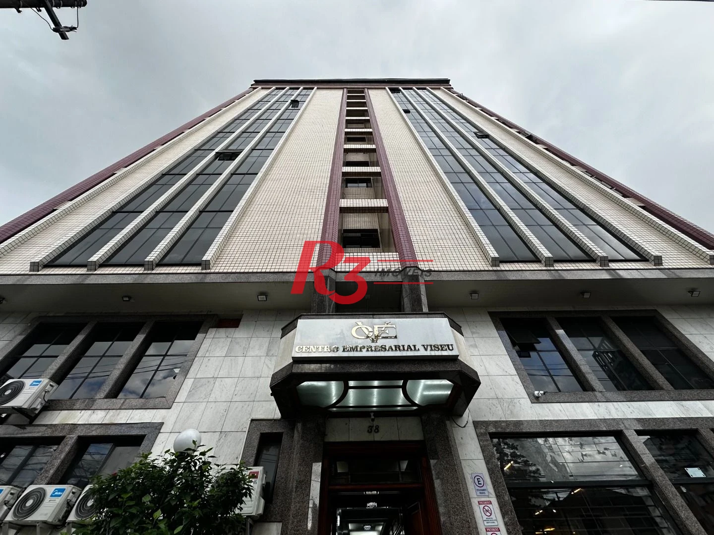 Sala à venda, 43 m² por R$ 380.000,00 - Embaré - Santos/SP