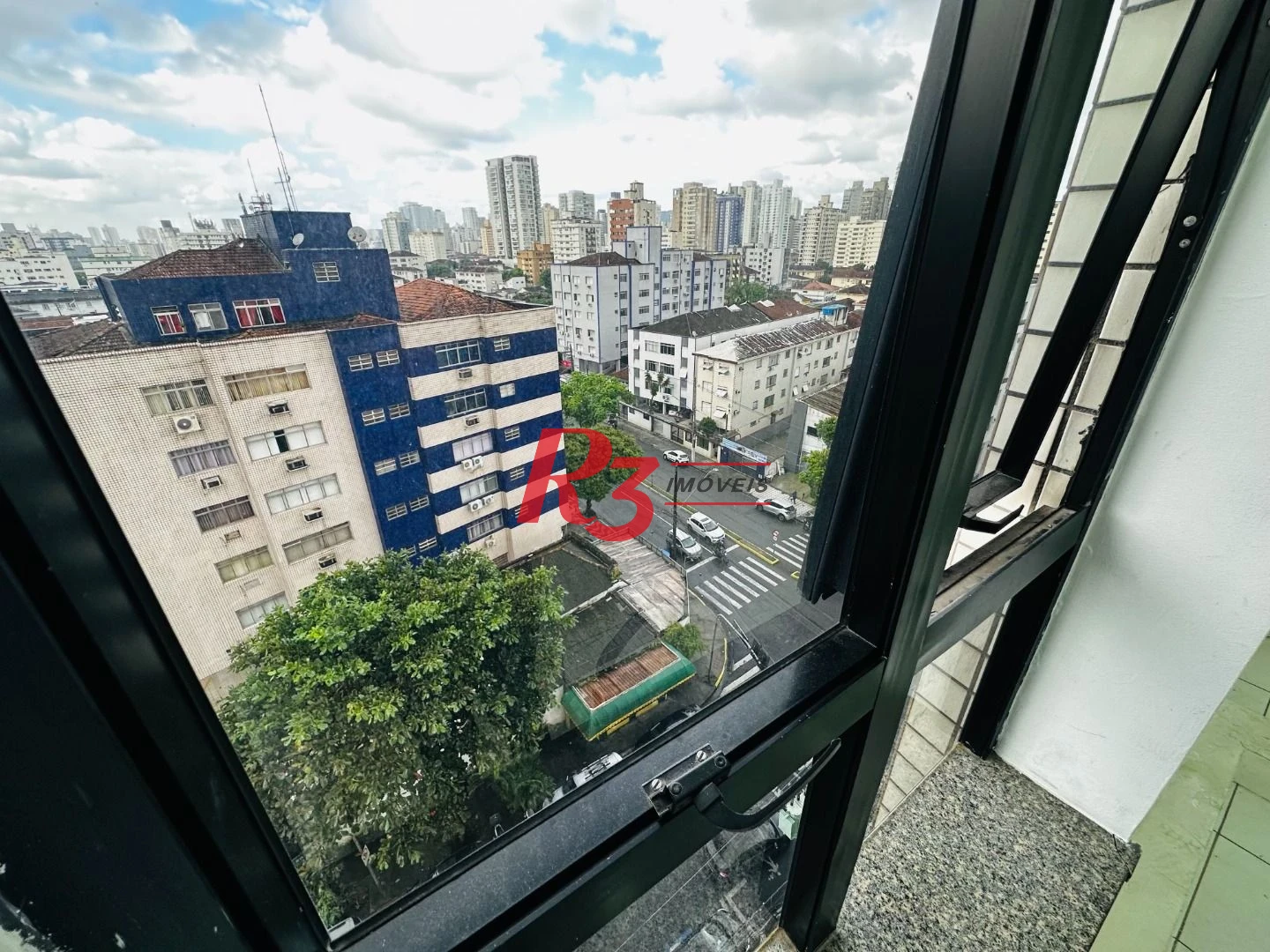 Sala à venda, 43 m² por R$ 380.000,00 - Embaré - Santos/SP