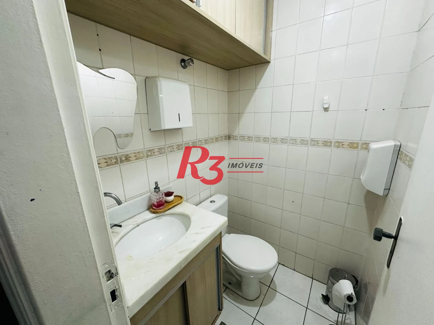 Sala à venda, 43 m² por R$ 380.000,00 - Embaré - Santos/SP