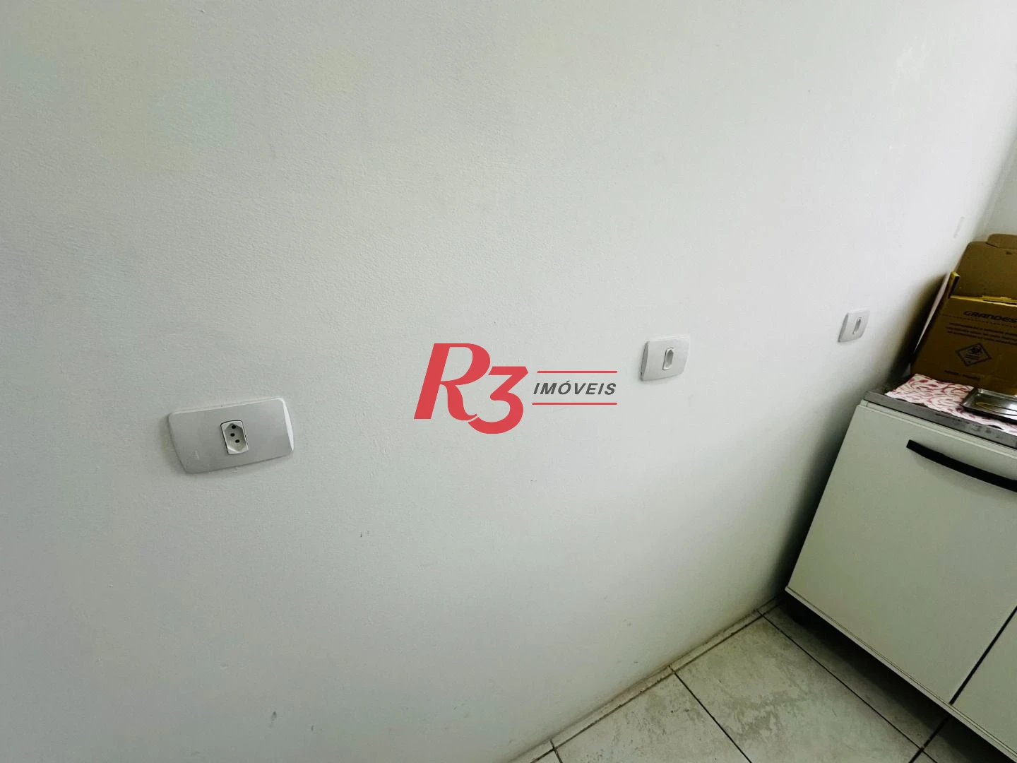 Sala à venda, 43 m² por R$ 380.000,00 - Embaré - Santos/SP
