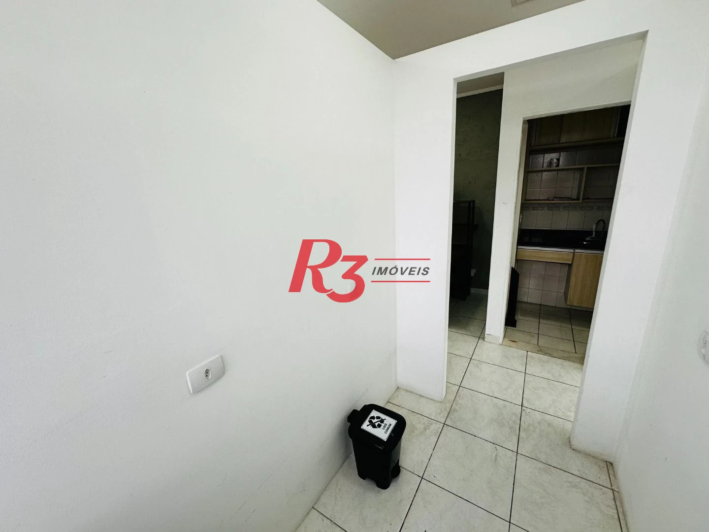 Sala à venda, 43 m² por R$ 380.000,00 - Embaré - Santos/SP