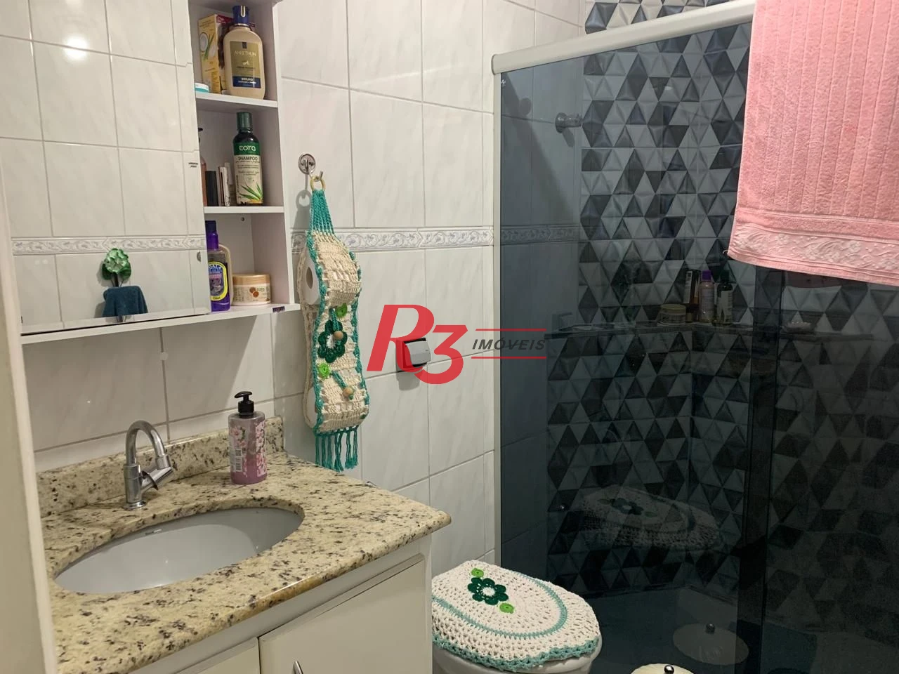 Apartamento com 2 dormitórios à venda, 75 m² por R$ 425.000,00 - Aparecida - Santos/SP