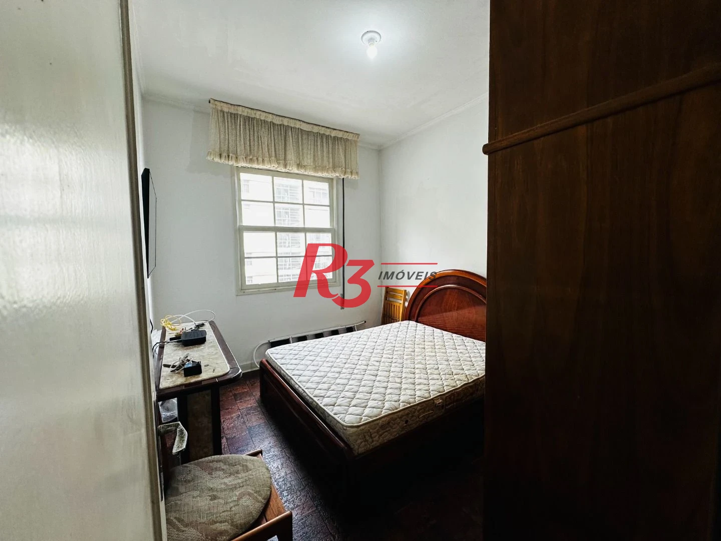 Apartamento com 2 dormitórios para alugar, 65 m² por R$ 3.000,02/mês - Boqueirão - Santos/SP