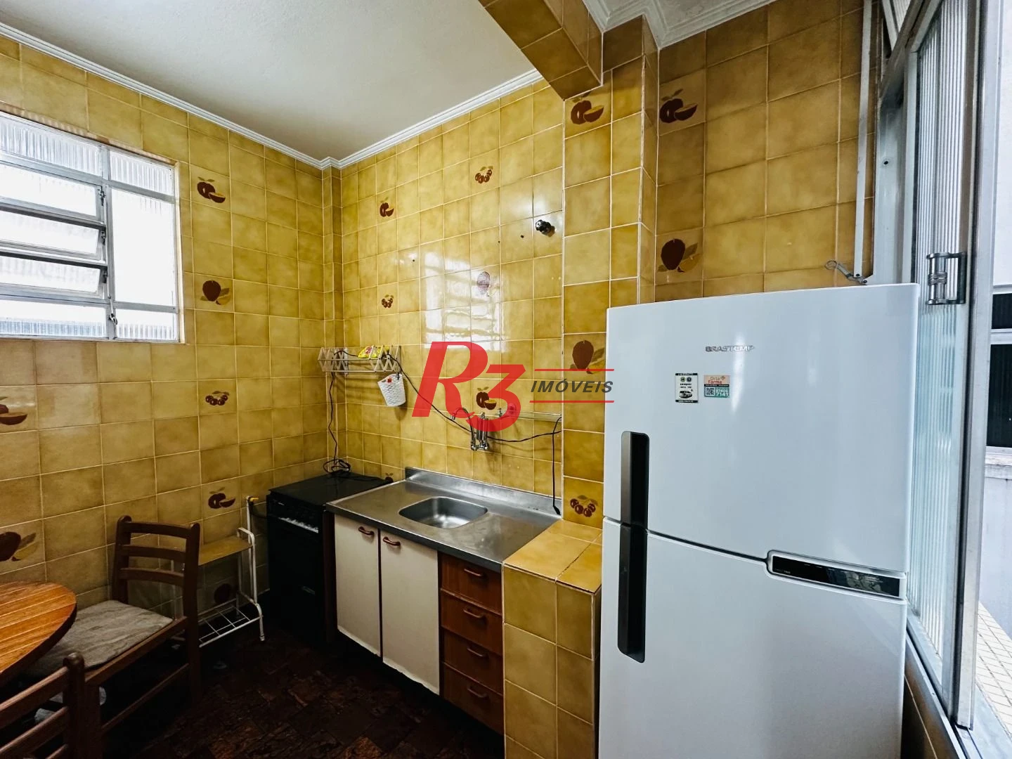 Apartamento com 2 dormitórios para alugar, 65 m² por R$ 3.000,02/mês - Boqueirão - Santos/SP