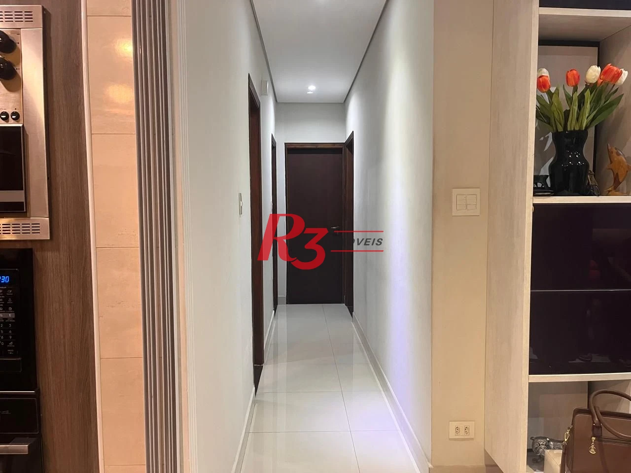 Apartamento com 3 dormitórios à venda, 120 m² por R$ 739.000,00 - Gonzaga - Santos/SP