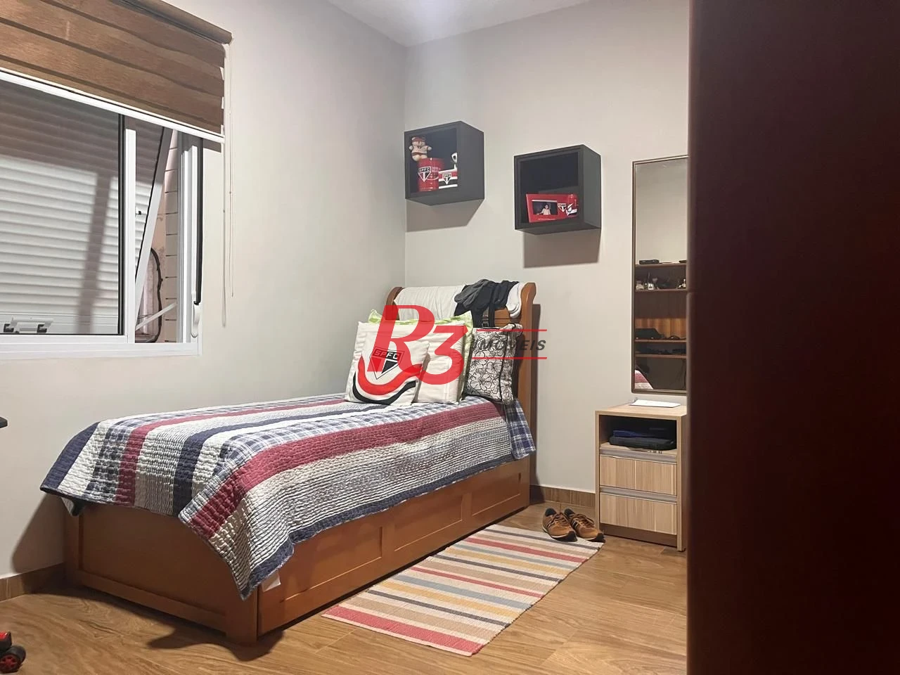 Apartamento com 3 dormitórios à venda, 120 m² por R$ 739.000,00 - Gonzaga - Santos/SP
