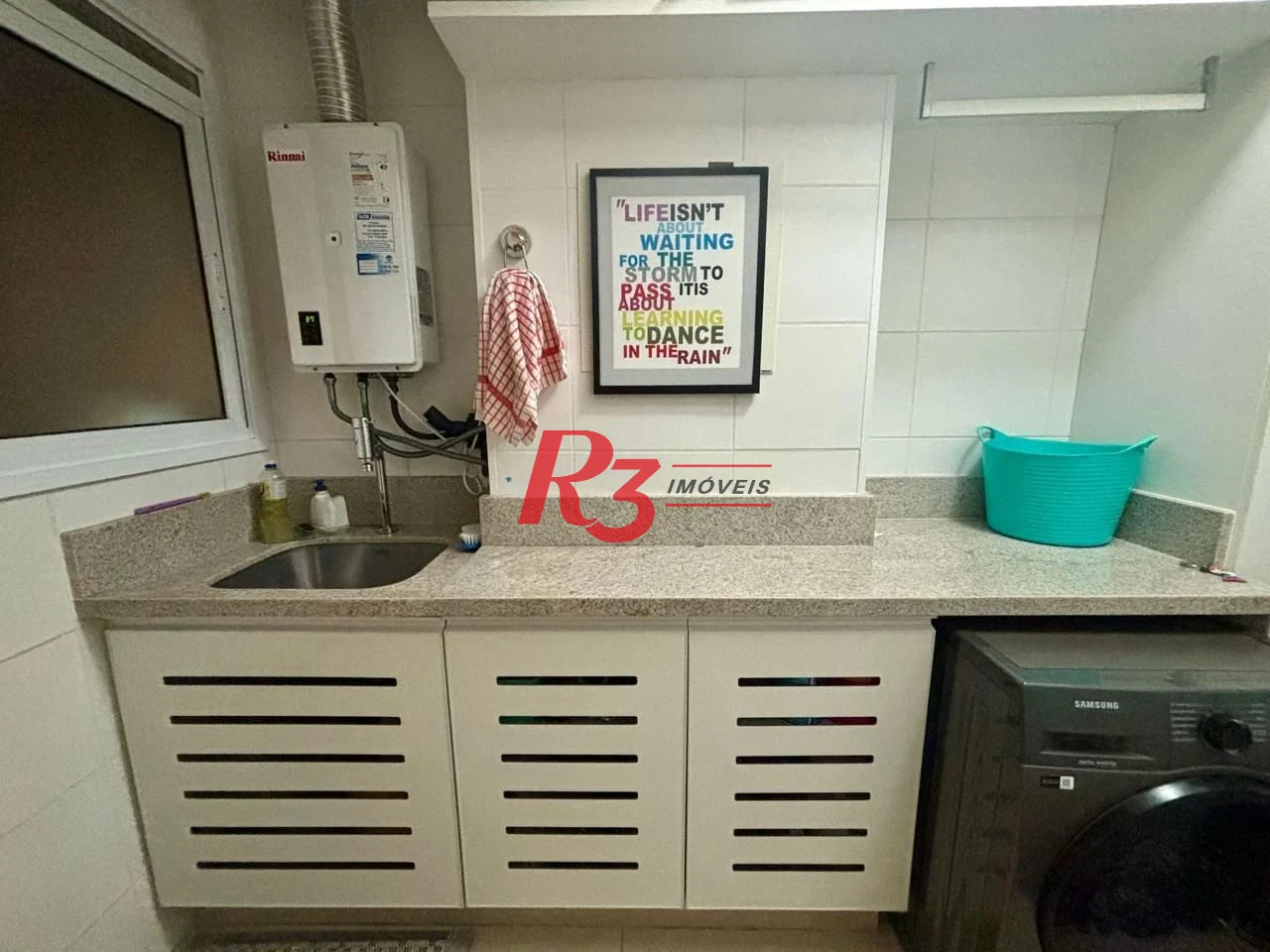 Apartamento com 3 dormitórios à venda, 131 m² por R$ 1.980.000,00 - Embaré - Santos/SP