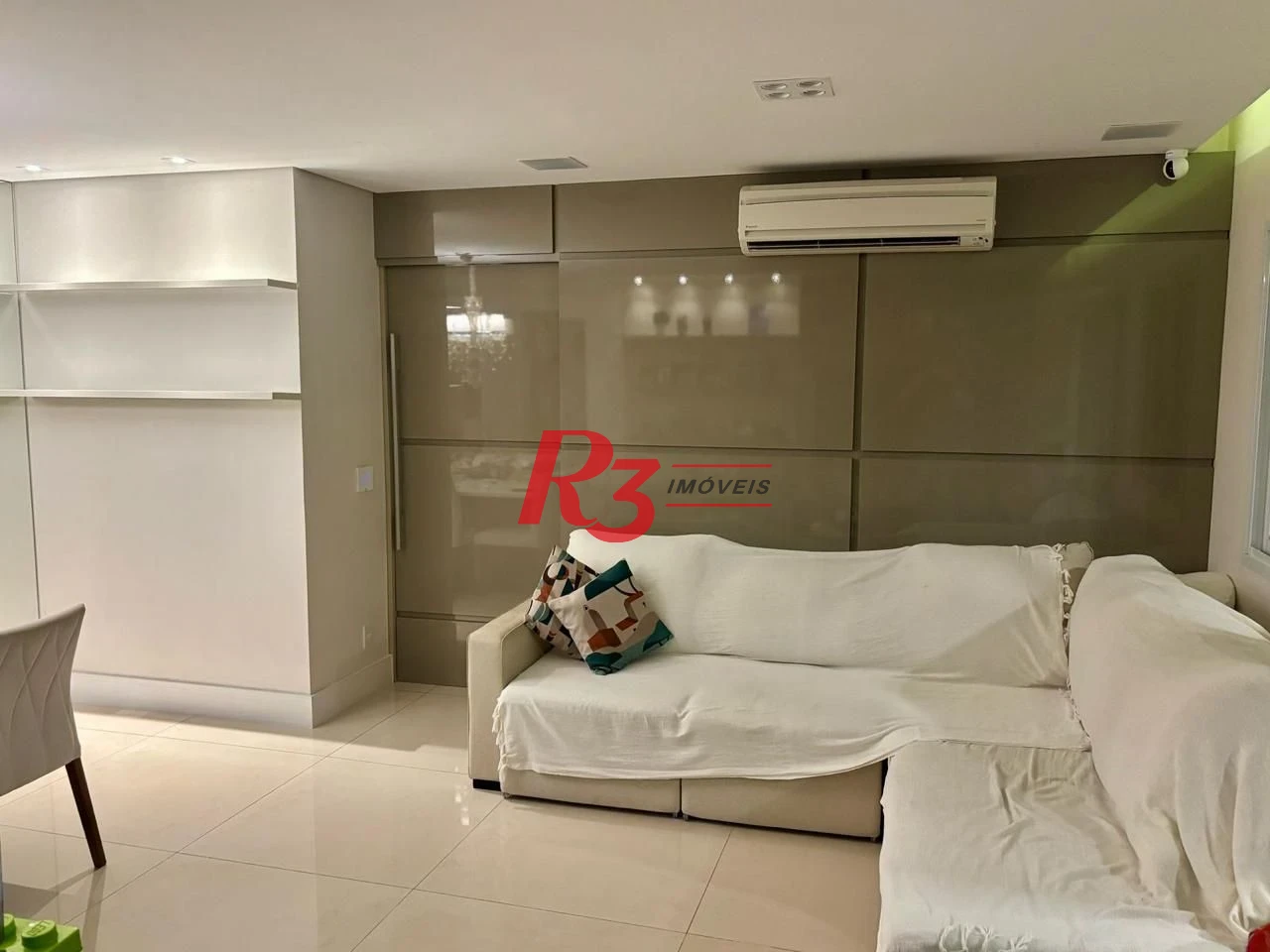 Apartamento com 3 dormitórios à venda, 131 m² por R$ 1.980.000,00 - Embaré - Santos/SP