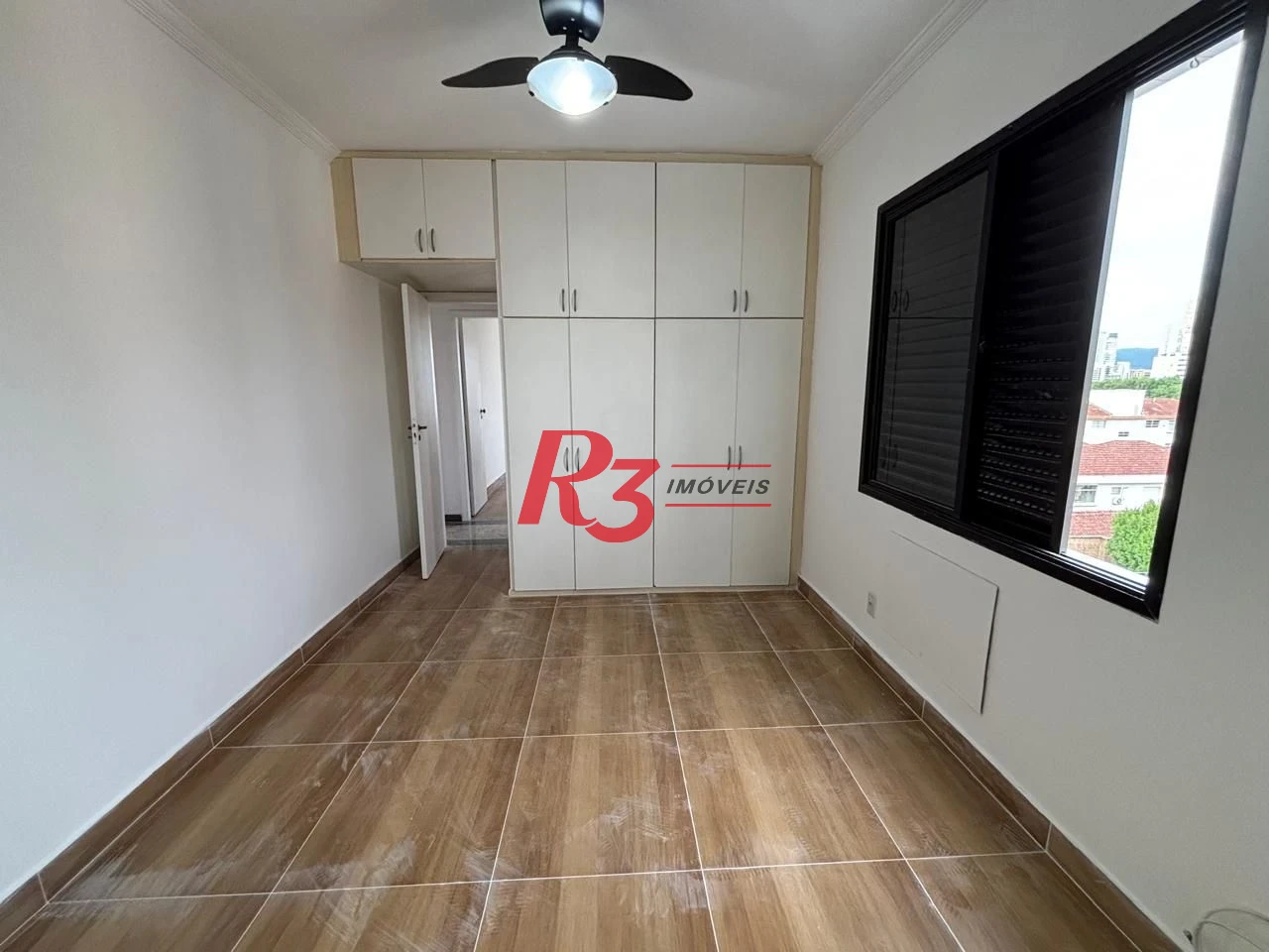 Apartamento com 3 dormitórios para alugar, 110 m² por R$ 4.500,00/mês - Boqueirão - Santos/SP
