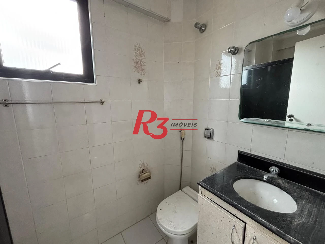 Apartamento com 3 dormitórios para alugar, 110 m² por R$ 4.500,00/mês - Boqueirão - Santos/SP