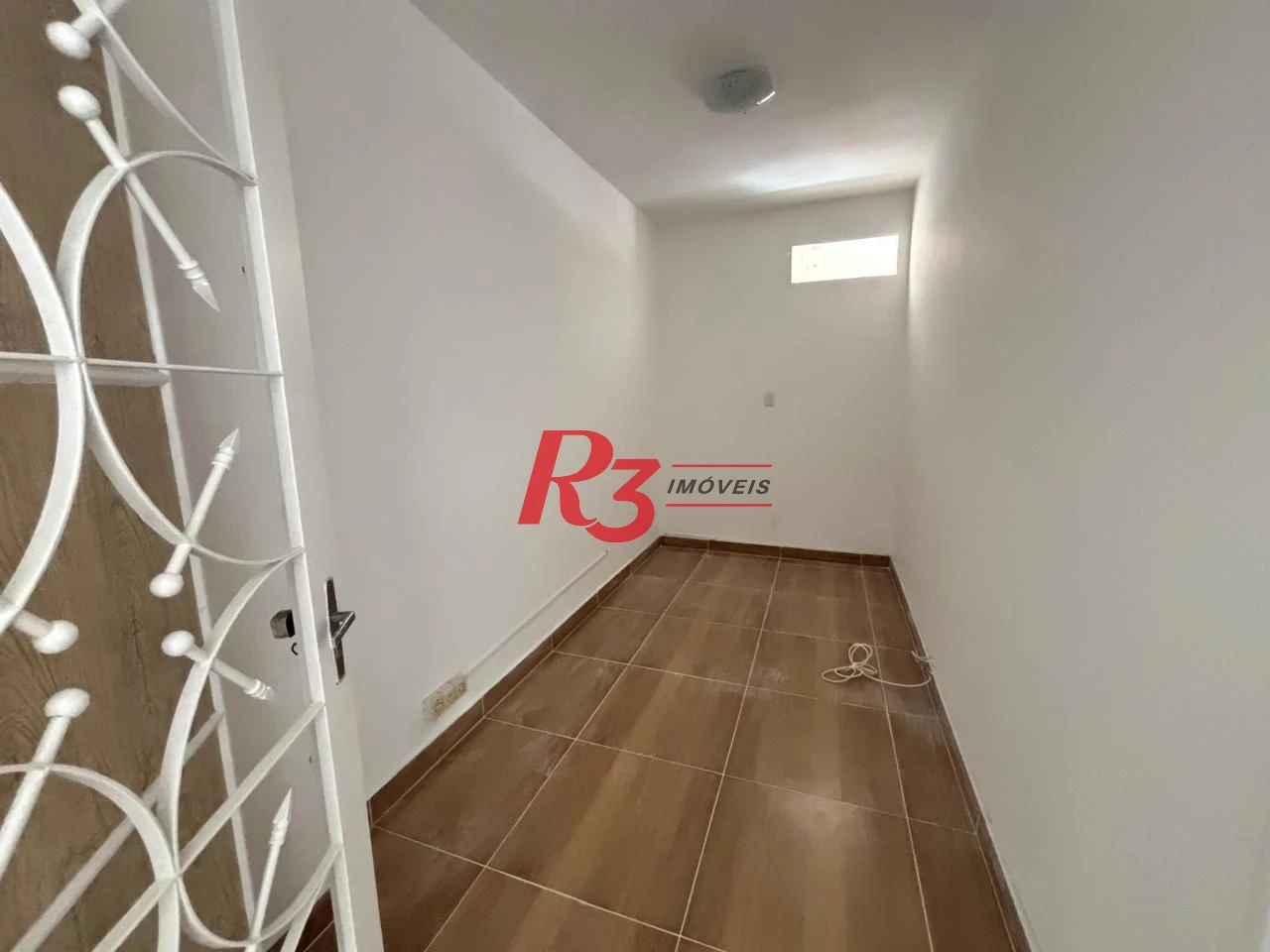 Apartamento com 3 dormitórios para alugar, 110 m² por R$ 4.500,00/mês - Boqueirão - Santos/SP