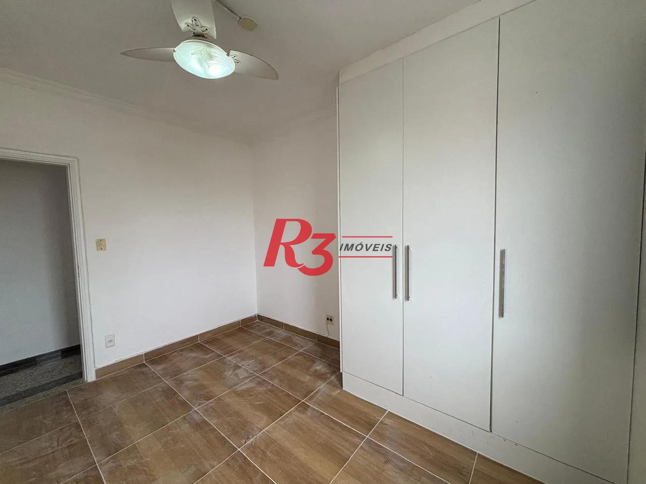 Apartamento com 3 dormitórios para alugar, 110 m² por R$ 4.500,00/mês - Boqueirão - Santos/SP