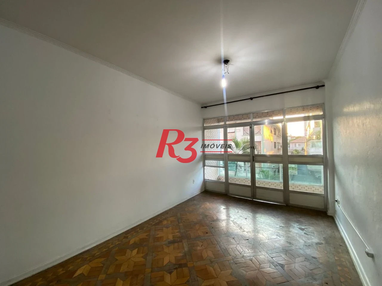 Apartamento 3 Quartos Ponta Da Praia 132m²