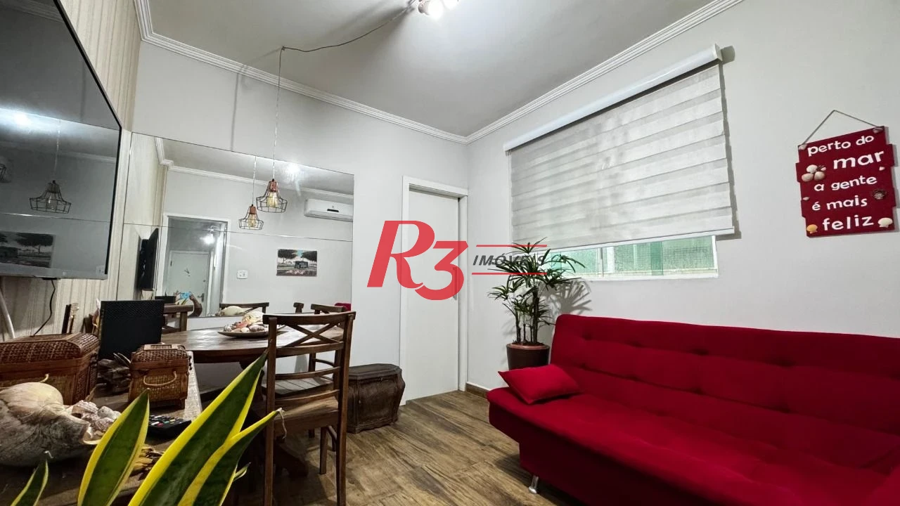 Apartamento á venda 1 quarto com varanda no Gonzaga, Santos