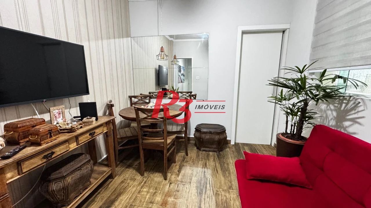 Apartamento á venda 1 quarto com varanda no Gonzaga, Santos