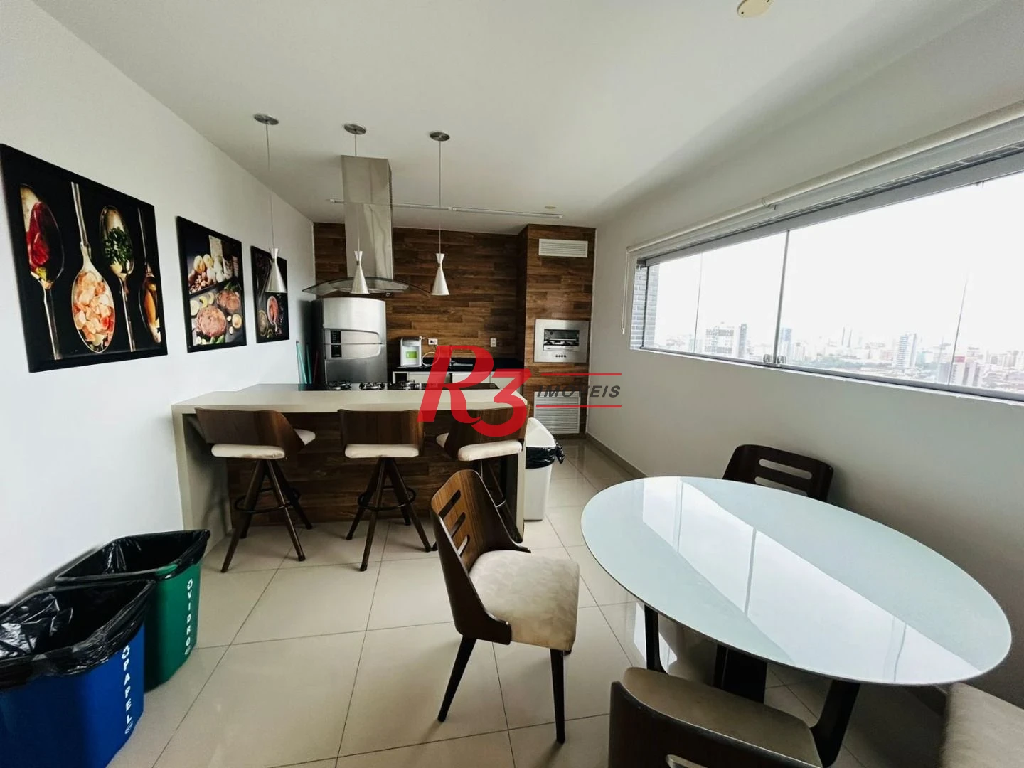 Apartamento na Vila Mathias com 59m²