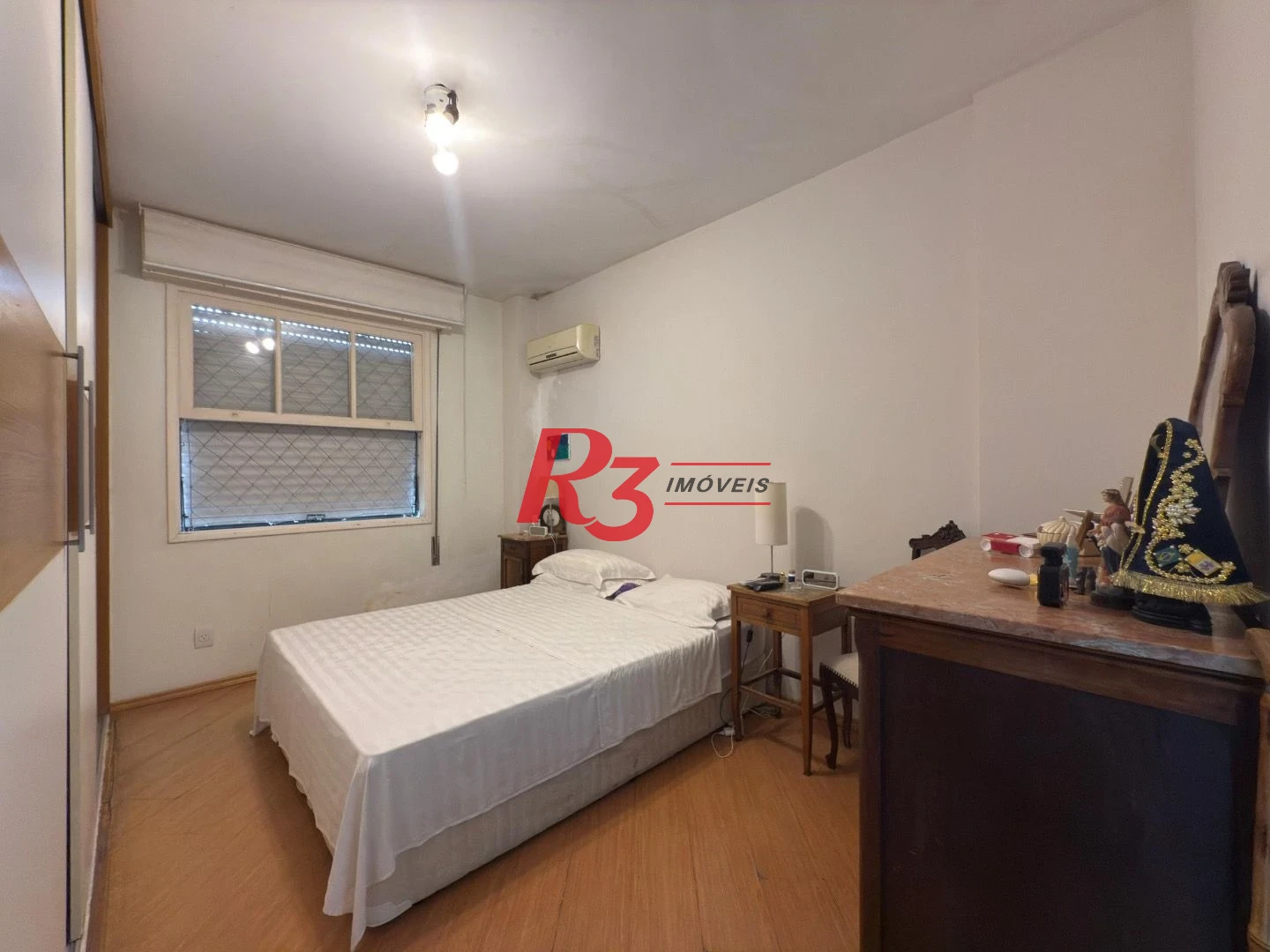Cobertura com 4 dormitórios à venda, 255 m² por R$ 1.900.000,00 - Boqueirão - Santos/SP