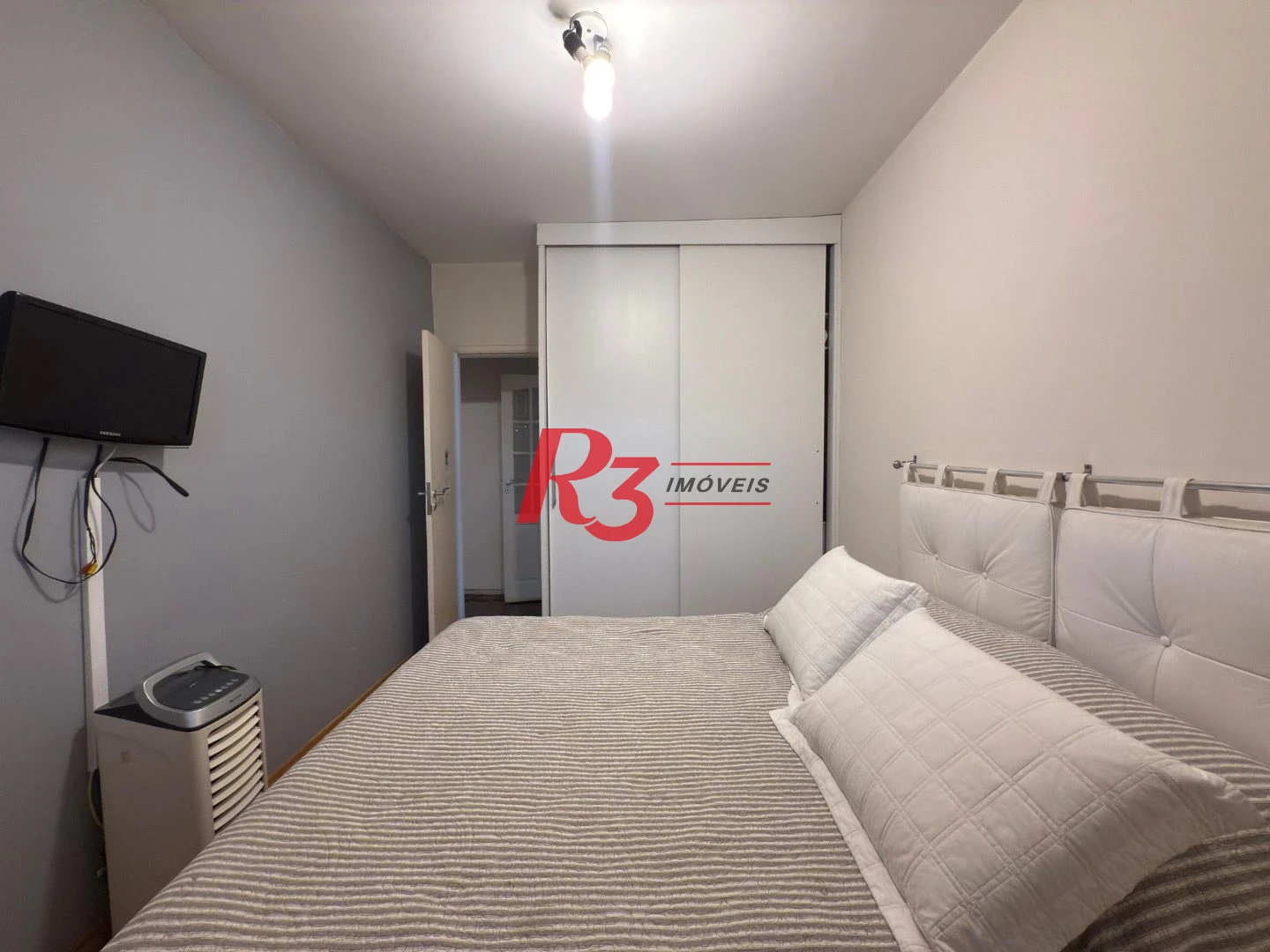 Cobertura com 4 dormitórios à venda, 255 m² por R$ 1.900.000,00 - Boqueirão - Santos/SP