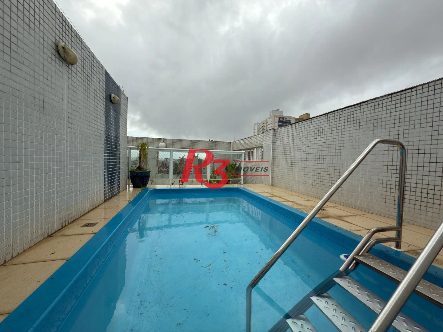 Cobertura com 4 dormitórios à venda, 255 m² por R$ 1.900.000,00 - Boqueirão - Santos/SP