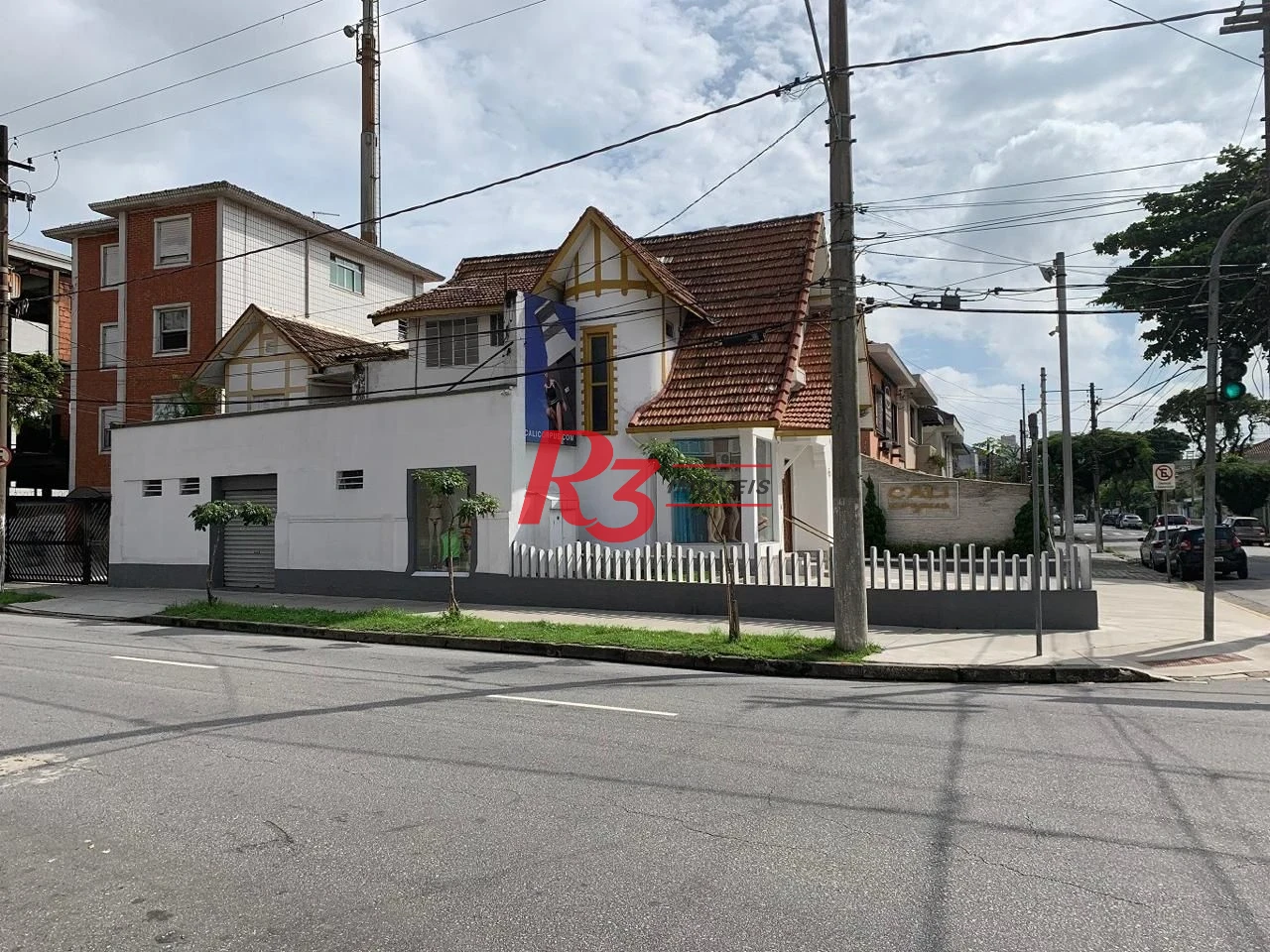 Casa Comercial - Aparecida