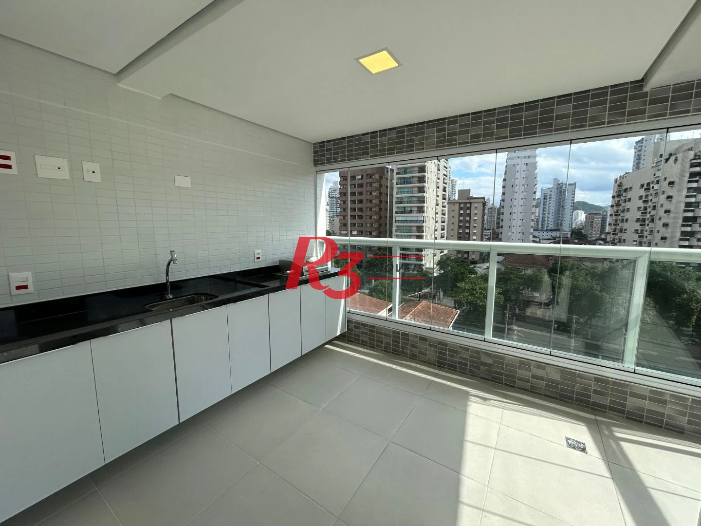 Apartamento com 2 dormitórios à venda, 105 m² por R$ 1.450.000,00 - Vila Rica - Santos/SP