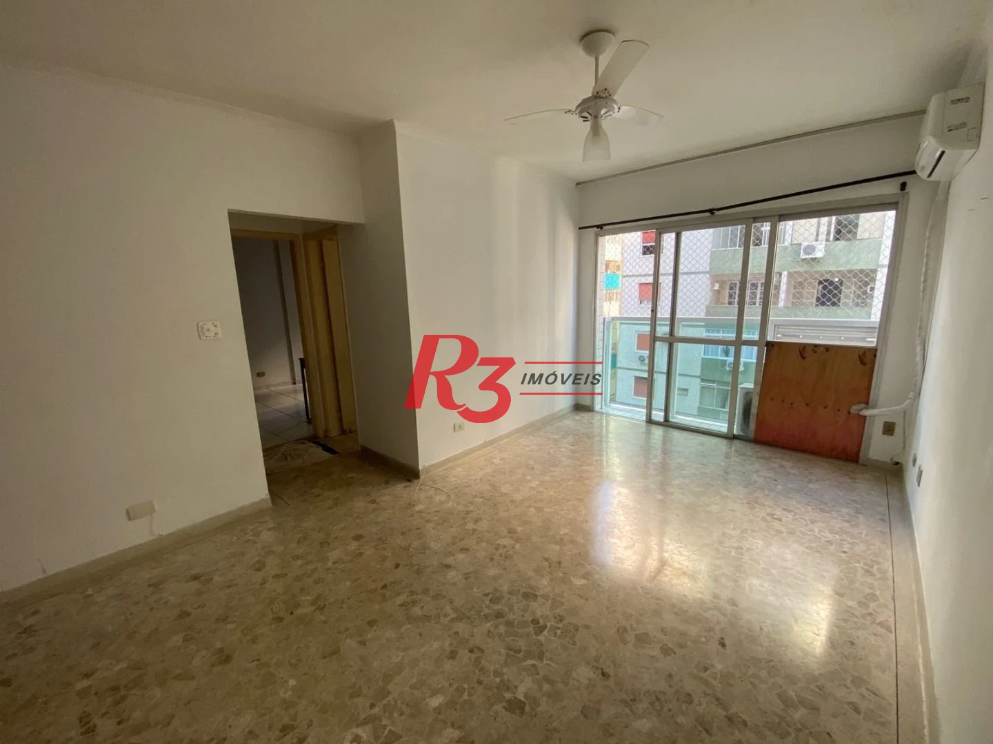 Apartamento com 2 dormitórios à venda, 75 m² por R$ 540.000,00 - Ponta da Praia - Santos/SP