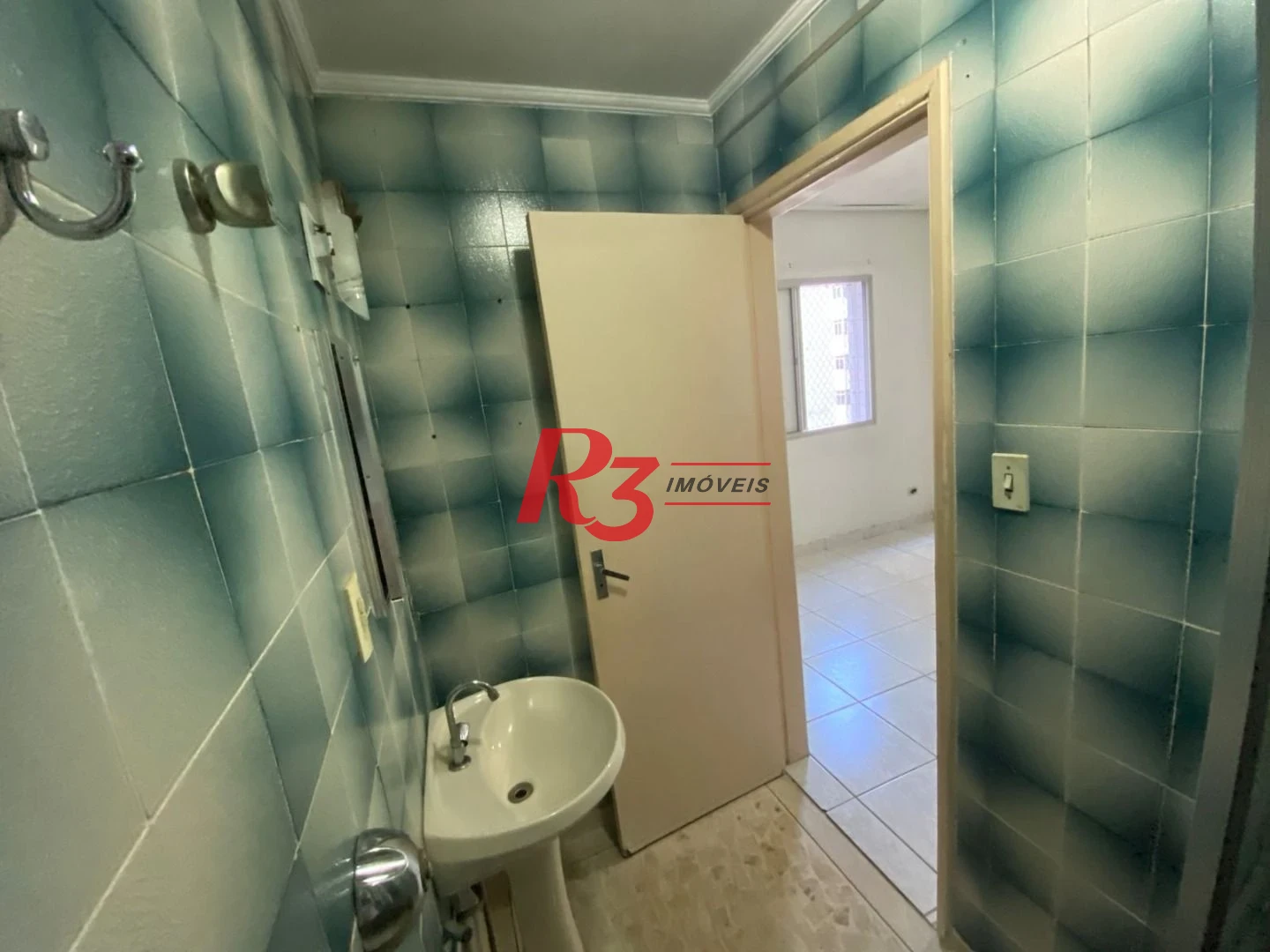 Apartamento com 2 dormitórios à venda, 75 m² por R$ 540.000,00 - Ponta da Praia - Santos/SP