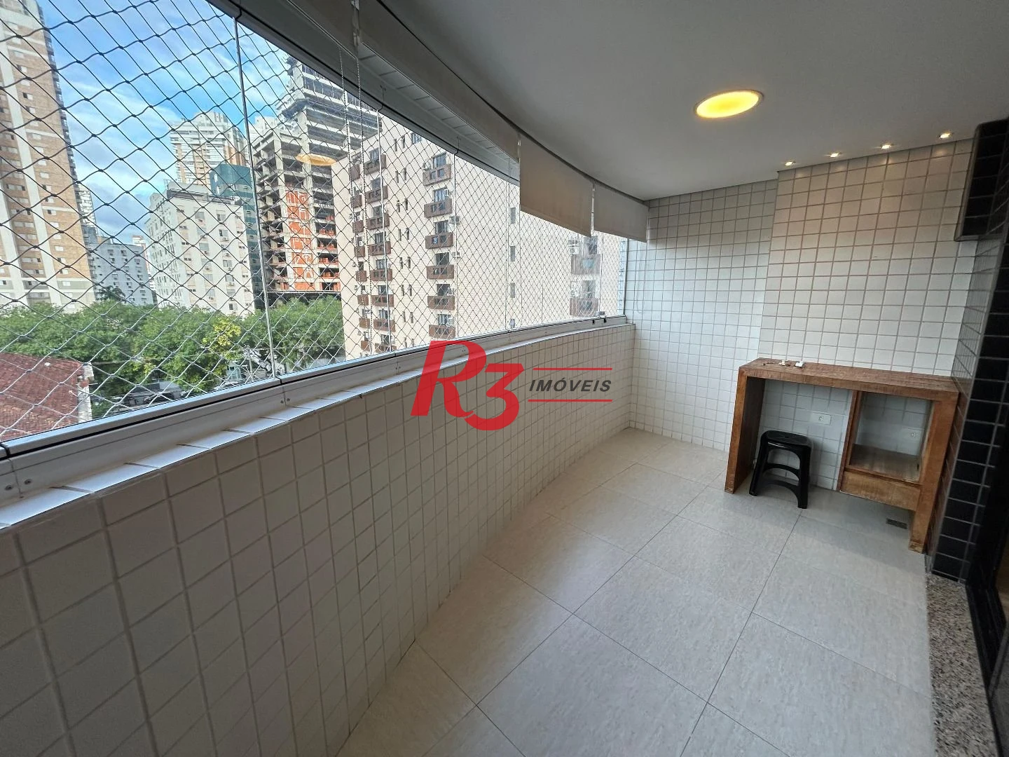 Apartamento com 2 dormitórios à venda, 102 m² por R$ 1.000.000,00 - Pompéia - Santos/SP