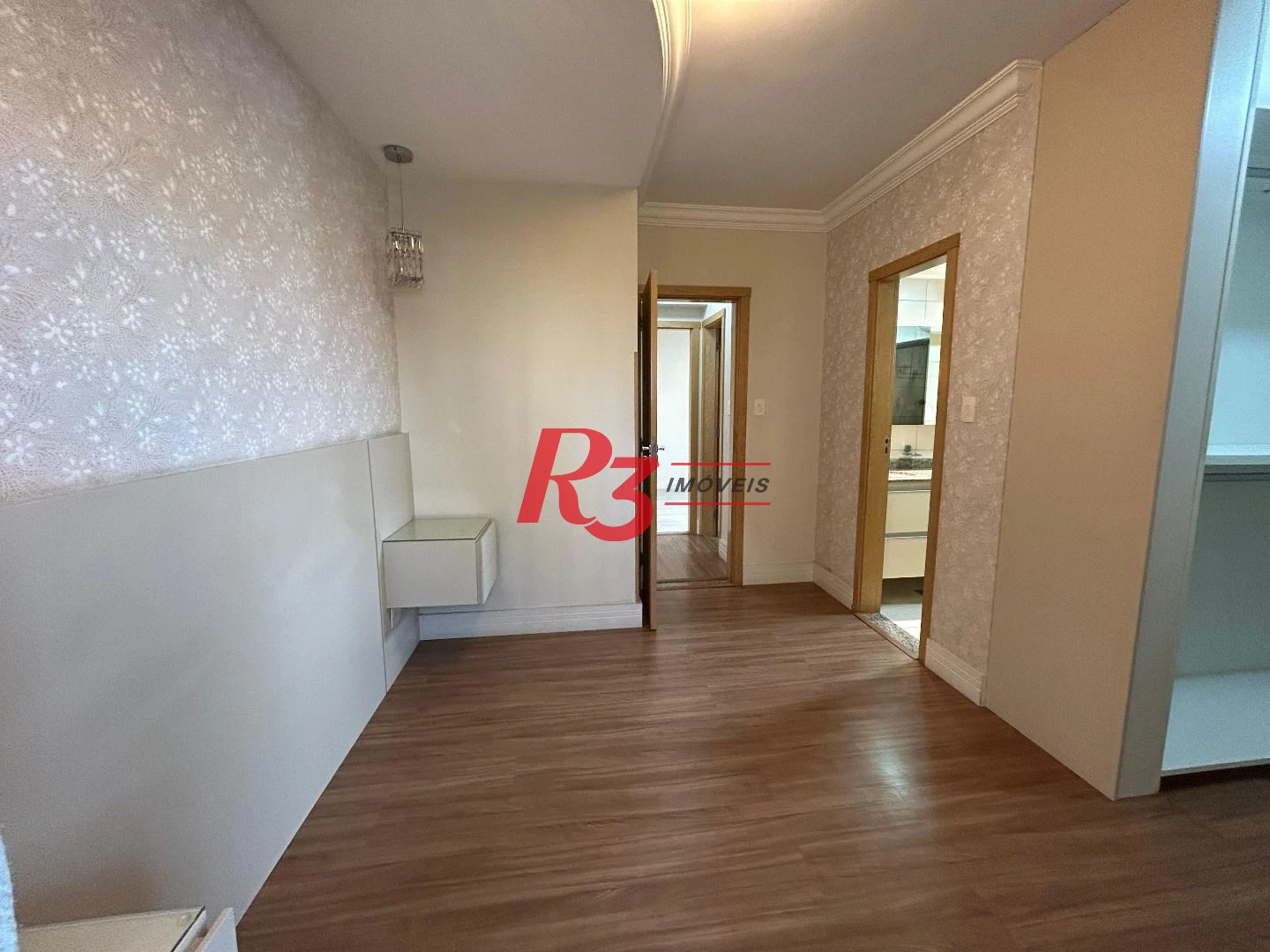 Apartamento com 2 dormitórios à venda, 102 m² por R$ 1.000.000,00 - Pompéia - Santos/SP