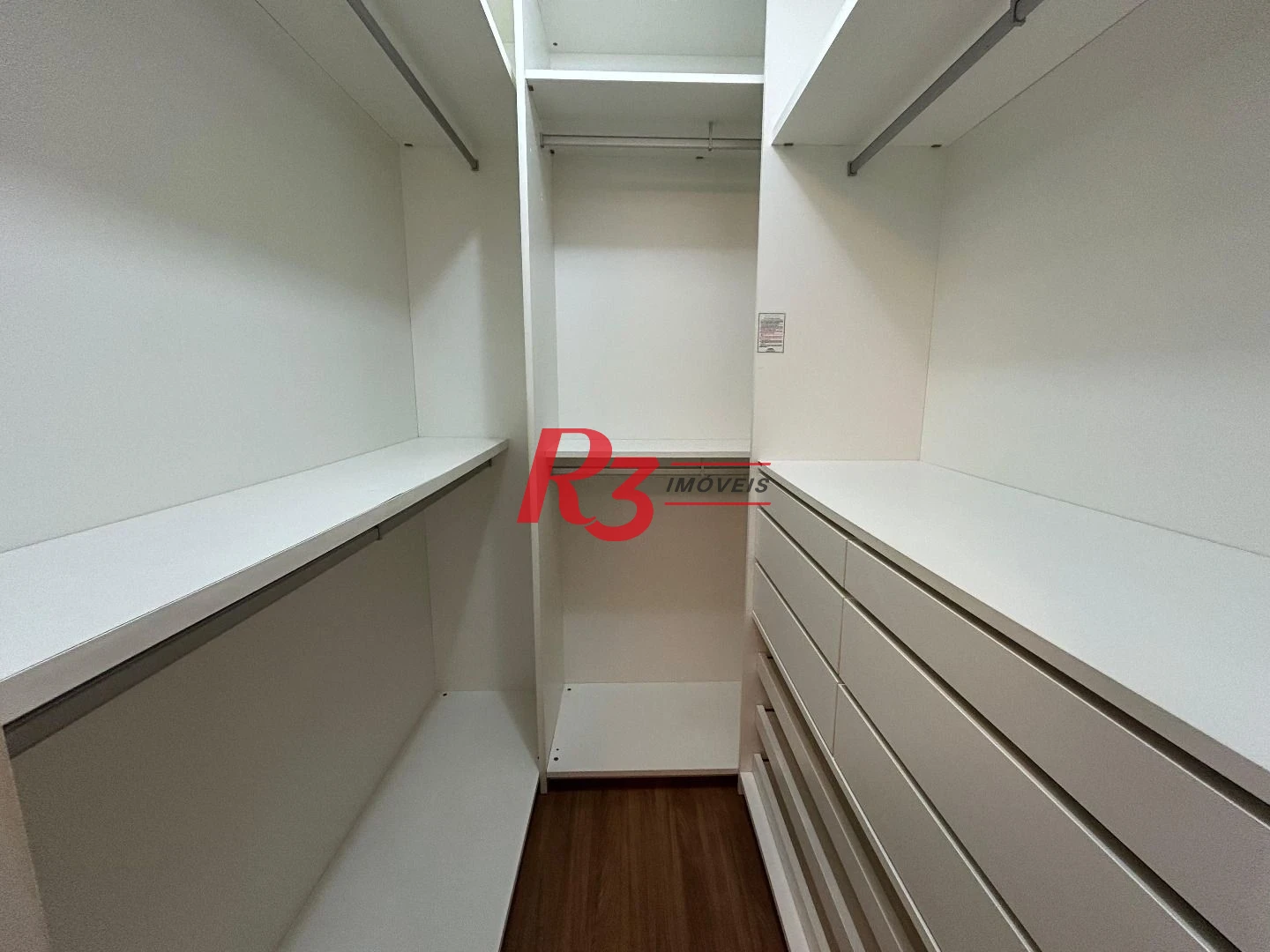 Apartamento com 2 dormitórios à venda, 102 m² por R$ 1.000.000,00 - Pompéia - Santos/SP
